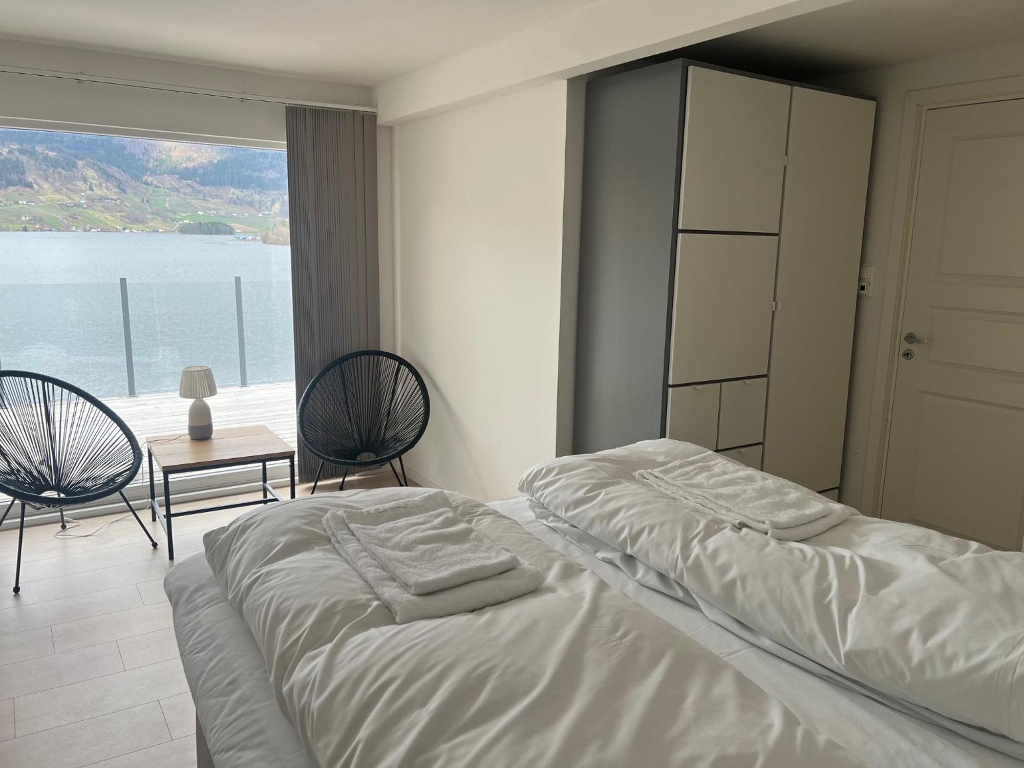 Trolltun, Frystevegen 4 Hotel Ulvik Exterior foto
